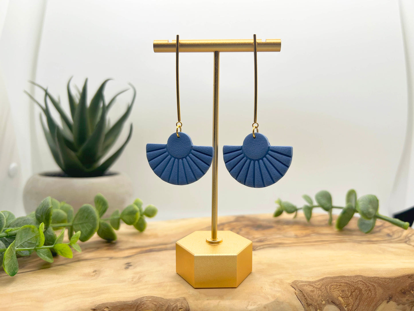 The Ako in Airforce Blue